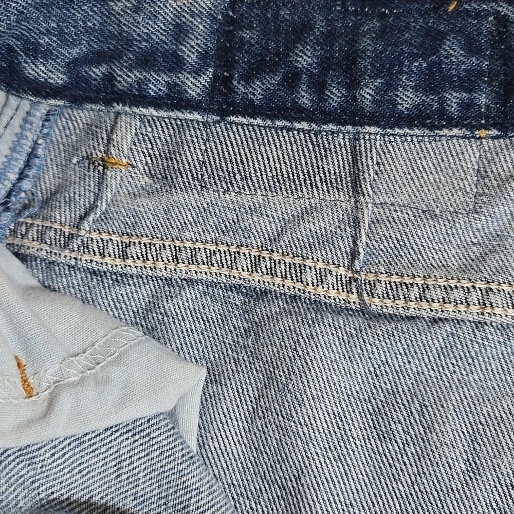 Levi's 550 Relaxed Blue Denim Painted Yellow Banana Design Tapered Leg Jeans - Picture 13 of 15